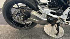 BMW F900 R